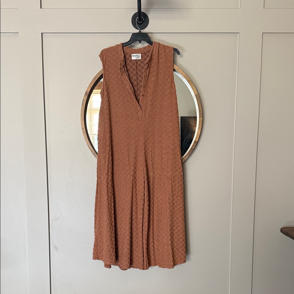 Bucketlist Textured Sleeveless Jumpsuit In Rust